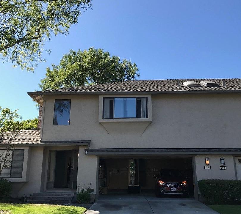 1st image of 1592 Carole Way