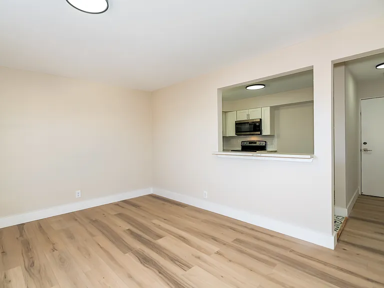 3723 Cambridge Ave #3A1 — Photo 5