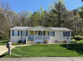 25 Copperfield Dr #130, Cream Ridge, NJ 08514