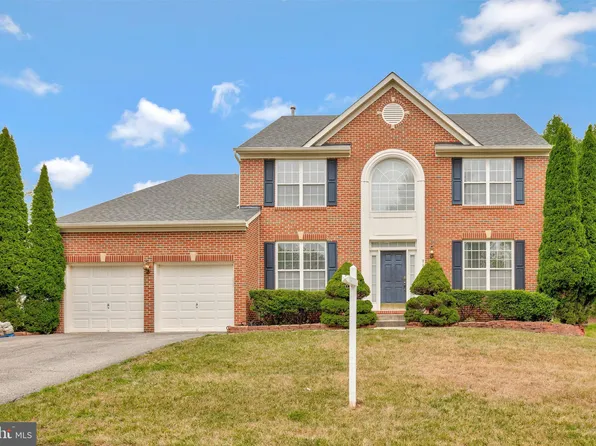 7104 Purple Avens Ave, Upper Marlboro, MD 20772