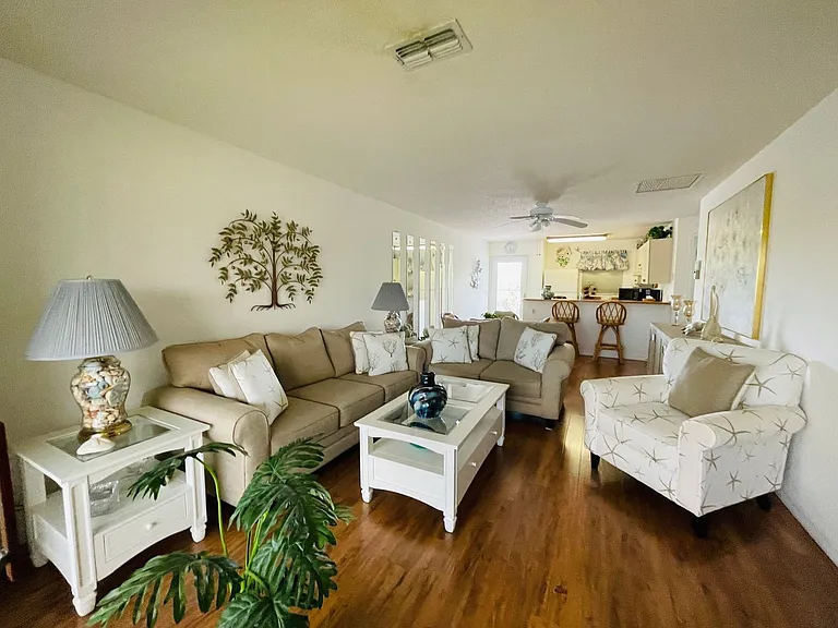 25100 Sandhill Blvd #Q201 — Photo 5