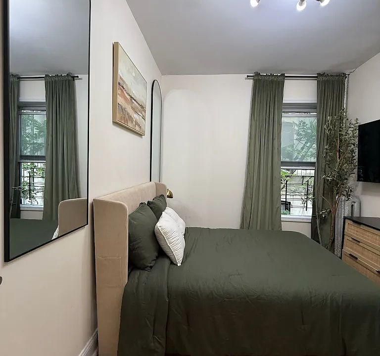 1st image of 864 Nostrand Ave APT 4
