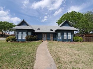 3411 Plum Dr, Sachse, TX 75048