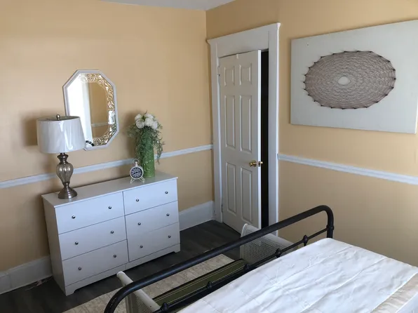 (undisclosed Address), Cleveland, OH 44102