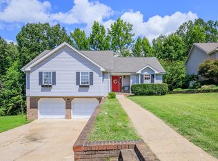 4525 Spring Lake Rd, Chattanooga, TN 37415