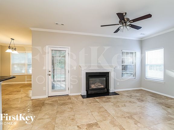 3rd image of 9306 Brookhill Ct