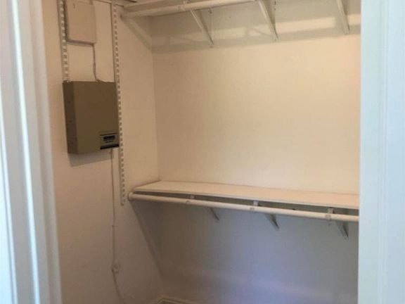 2nd image of 5176 Baywood Cir
