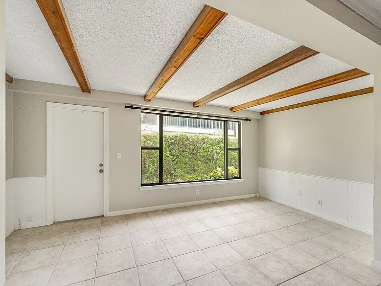 255 Paradise Blvd #10 — Photo 15