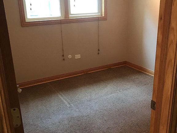 5th image of 650 Beau Ct #G