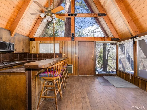 815 Villa Grove Ave, Big Bear City, CA 92314