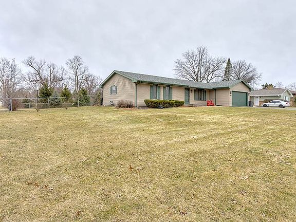 2nd image of 5971 Alma Dr