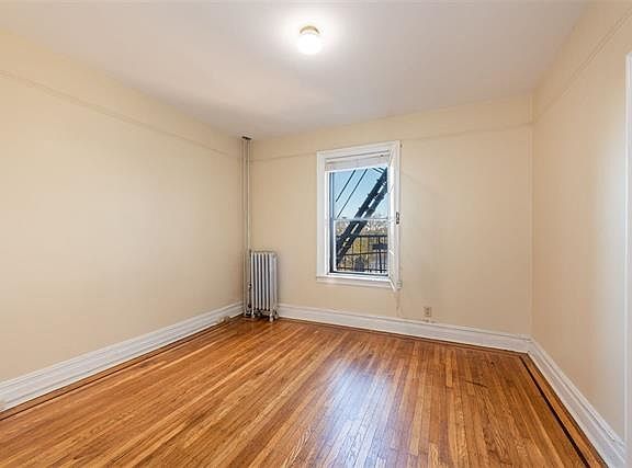 4th image of 115 Highland Ave APT 12A