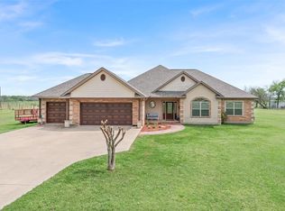 7502 Harris Ln, Bryan, TX 77808