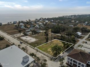 241 Coleman Ave, Waveland, MS 39576