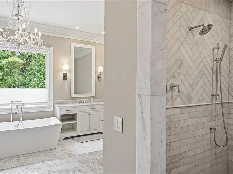 5965 Riverside Dr — Photo 26