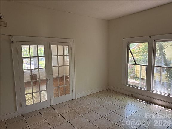 3rd image of 262 Elm Ave NW