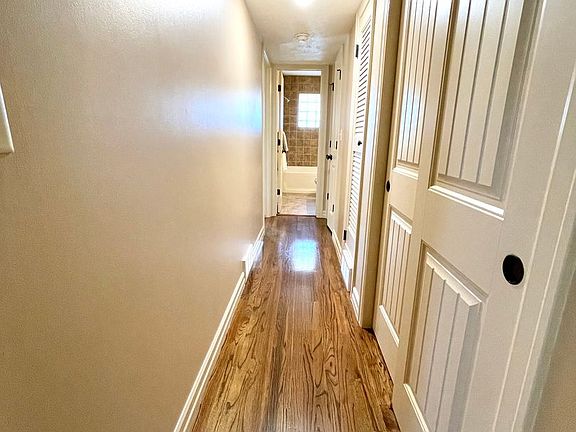 5th image of 603 S 35th Ave #1-A650