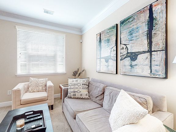 4th image of 4833 Bevendean Dr