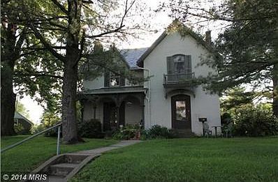 Exterior (Front)