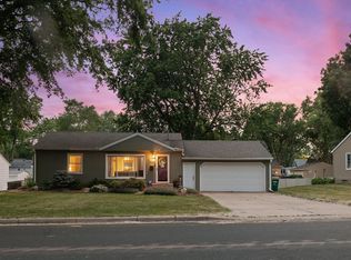 8320 3rd Ave S, Bloomington, MN 55420