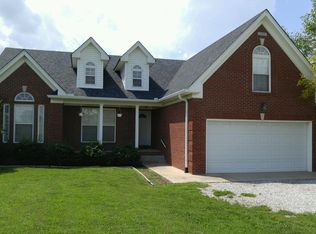 1004 S Nikki Dr, Portland, TN 37148
