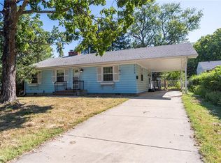 2208 Rhode Island St, Lawrence, KS 66046
