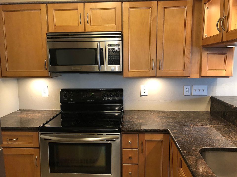 1st image of 1524 Lincoln Way APT 437