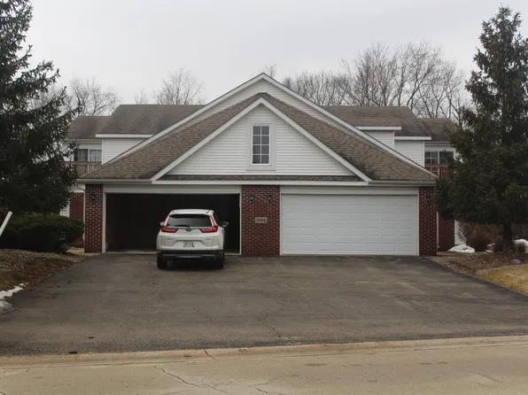 10428 Metalmark Ln Unit 1, Roscoe, IL 61073