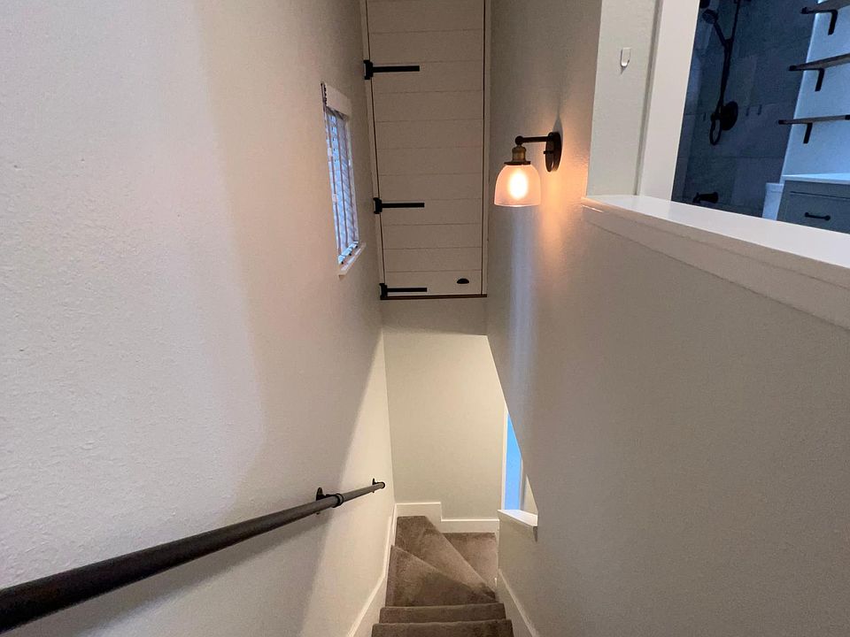 1st image of 719 141st Ln SE