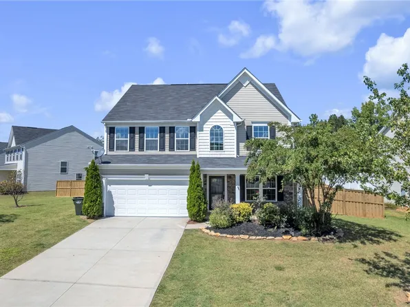 120 Thames Valley Dr, Easley, SC 29642