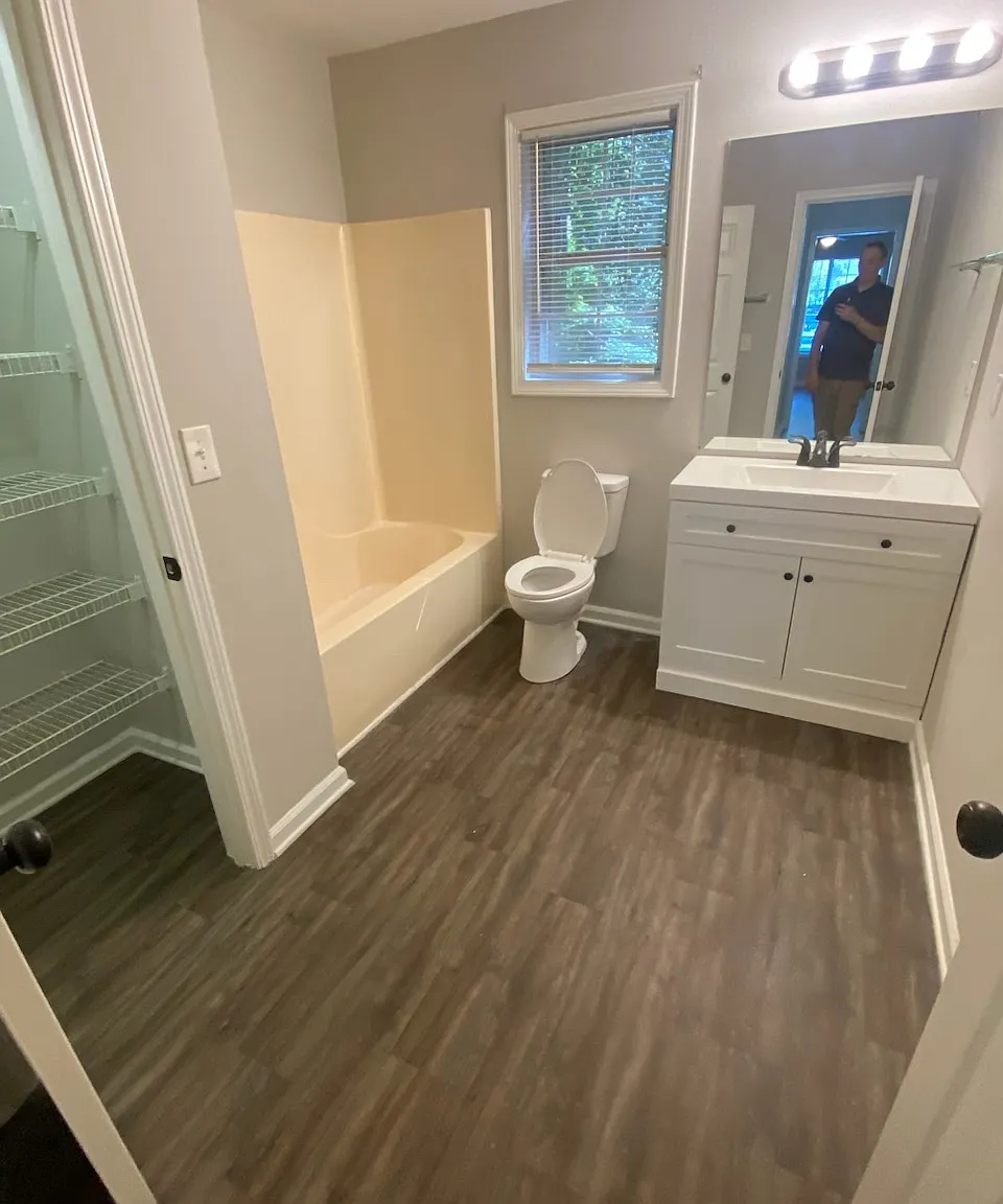 2 bed, 2.5 bath, 1500 sqft, $1,695 — Photo 1