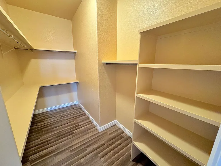 11629 Saint Martin Way — Photo 23