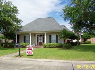 109 Enterprise Dr, Thibodaux, LA 70301