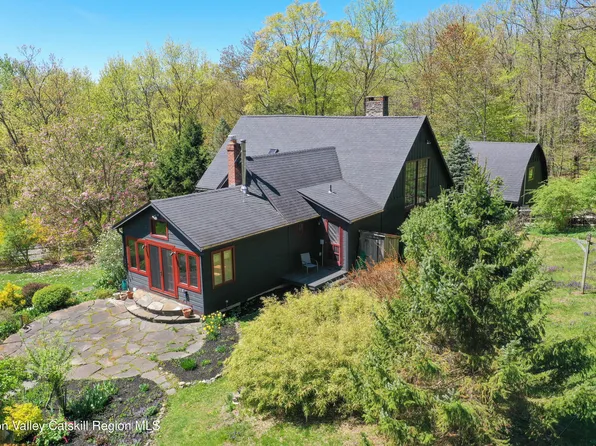 96 Meads Mountain Road, Woodstock, NY 12498