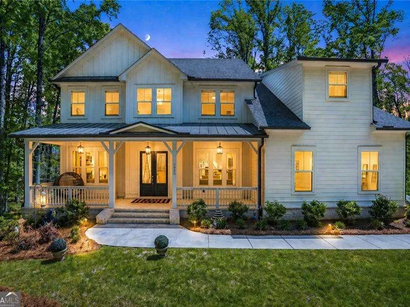 3560 Chattahoochee Rd, Cumming, GA 30041