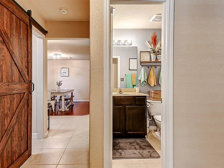 9973 Spring Rock Ln — Photo 23