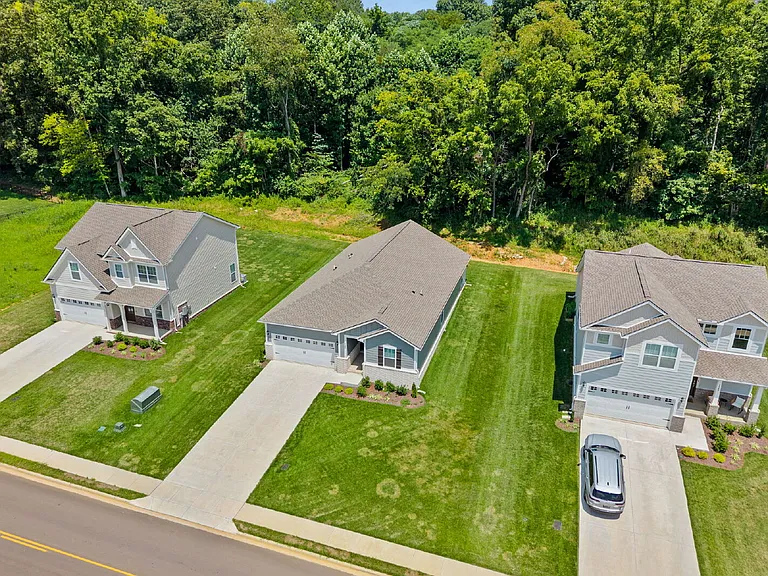 1145 Ross Farms Blvd — Photo 38