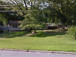 226 Erica Rd, Lakewood, NJ 08701