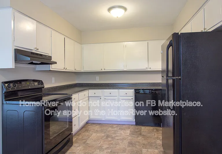 6334 Bluebell Ct — Photo 8
