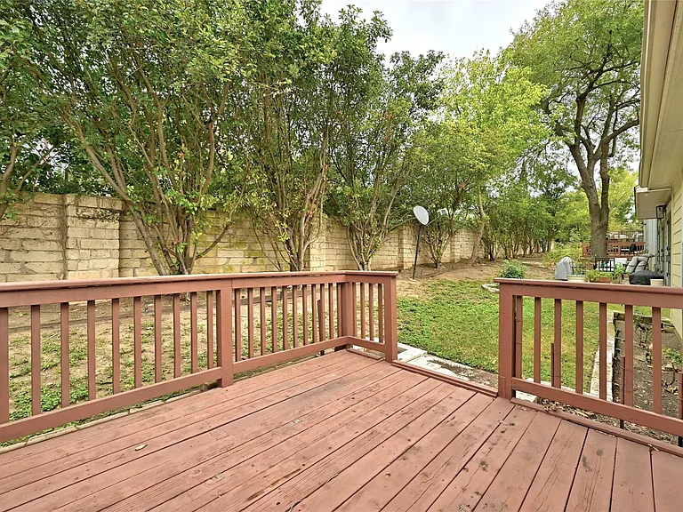 411 W Saint Elmo Rd #34 — Photo 31