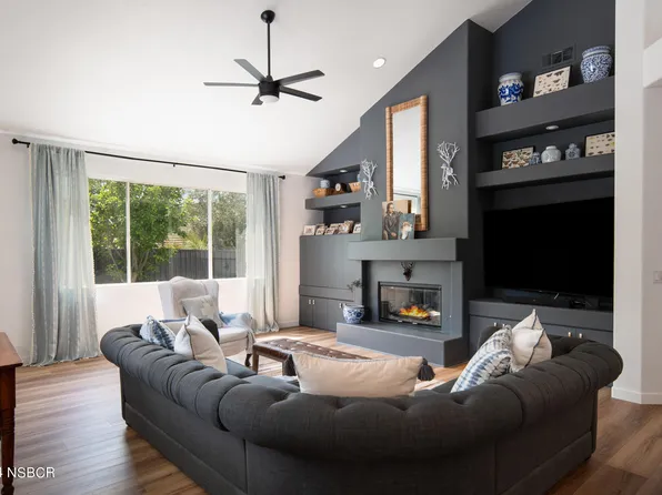 300 Freya Dr, Solvang, CA 93463