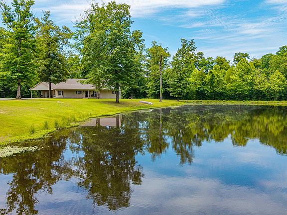 3rd image of 43 Tracelwood Dr