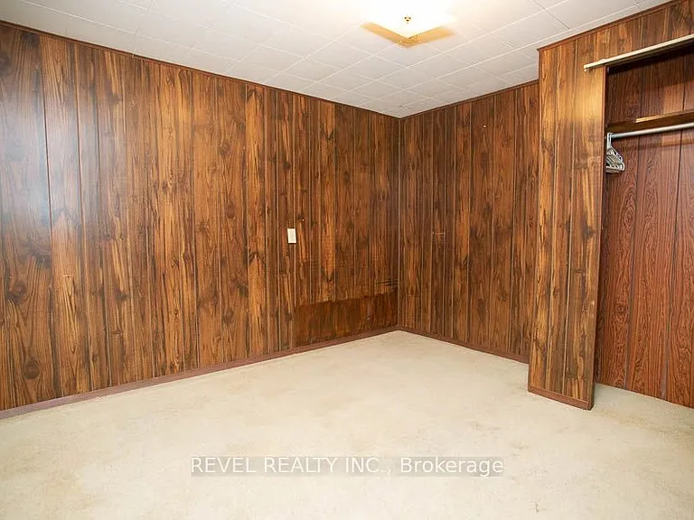 104 Hillside Ave — Photo 30