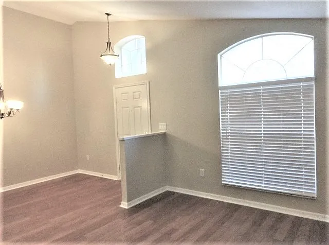 12826 Lake Vista Dr — Photo 8