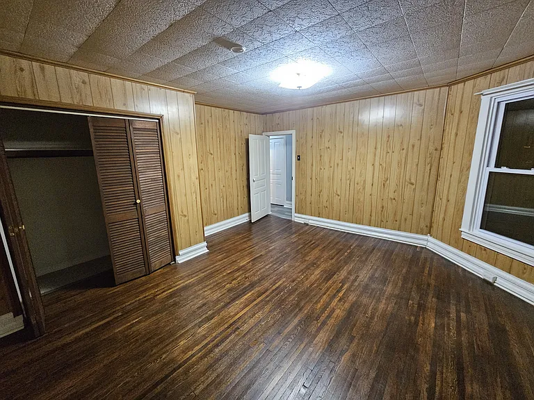 123 E Garfield St — Photo 12