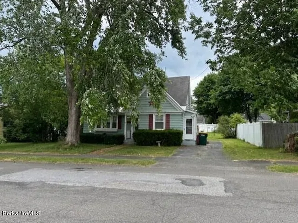60 Meade Ave, North Adams, MA 01247
