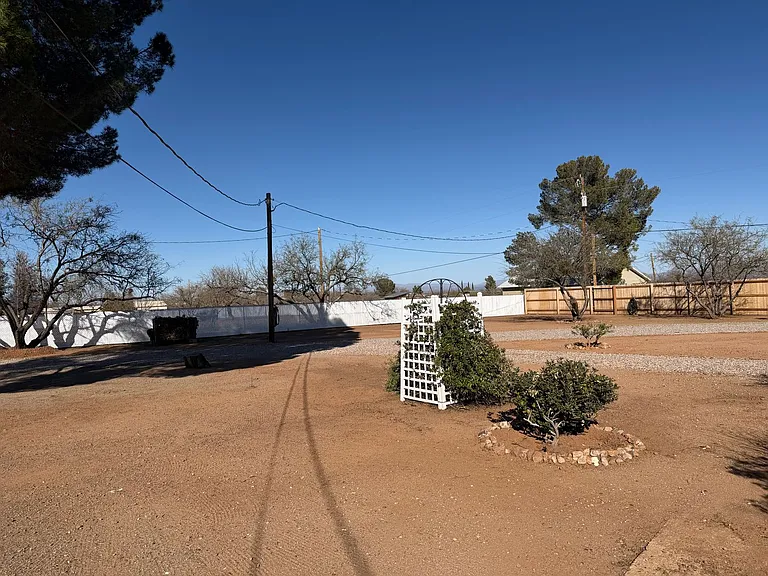 5333 S Santa Claus Ave — Photo 38