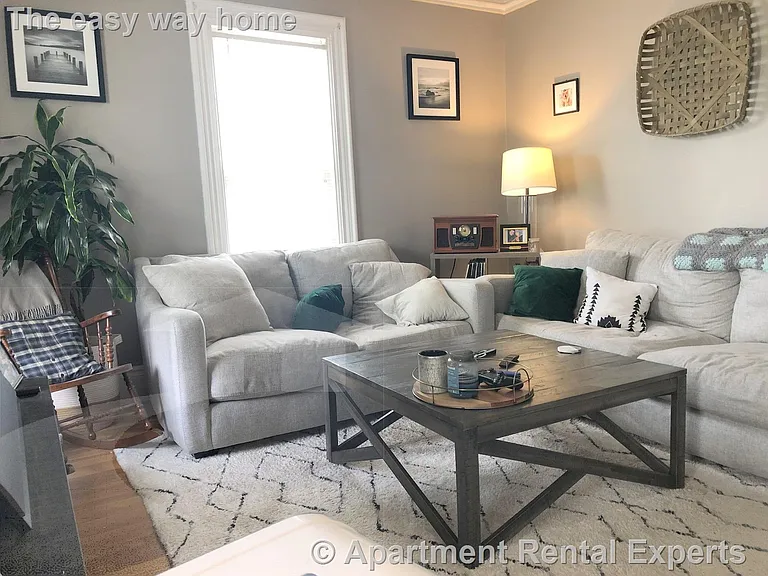 380 Highland Ave #2 — Photo 9