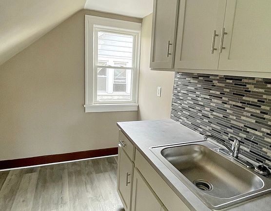 5th image of 1666 Glenmont Rd Floor 3-1666GLENMONT3