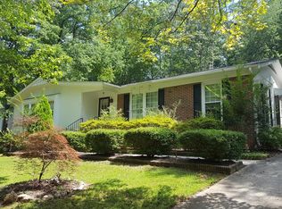 1119 Manchester Dr, Cary, NC 27511